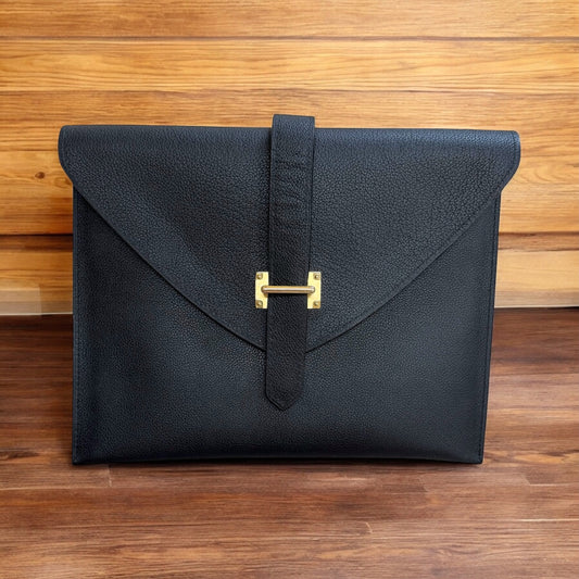 Lori Clayton's Tablet Sleeve