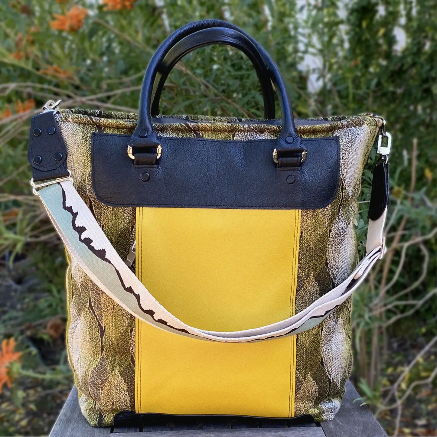 Patty Andersen- Sandpiper Travel Tote