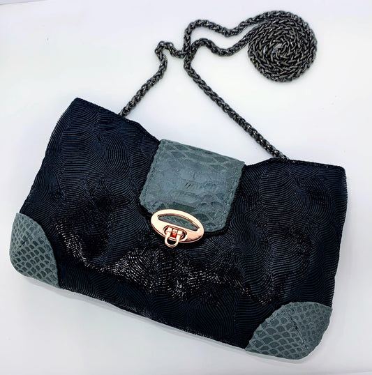 Dorita Gaines Curvy Clutch