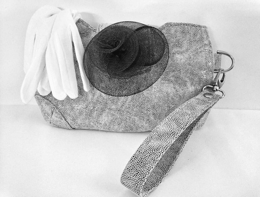 Clare Belle's Curvy Clutch