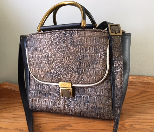 Rhonda Haroldson's Ruby Satchel