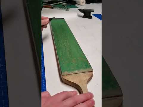 Knife sharpening techniques with Amy Peeters